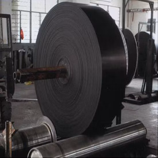 Guide de jupe de bande transporteuse résistant à l'abrasion/feuille de caoutchouc de plinthe